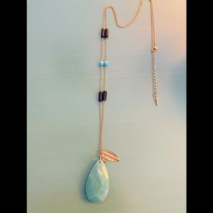 Turquoise & Feather Bead pendant 🪶